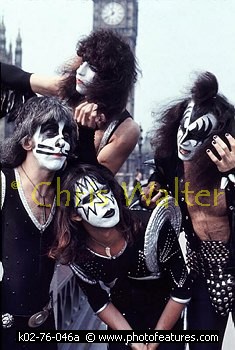 Photo of Kiss by Chris Walter , reference; k02-76-046a,www.photofeatures.com